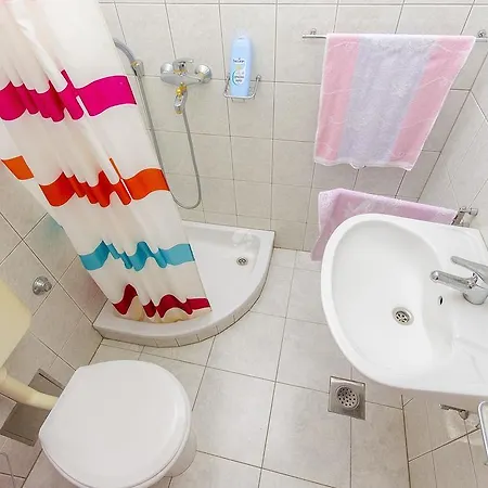 Kazimir Apartman Nečujam