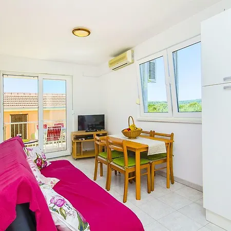 Apartman Kazimir Nečujam