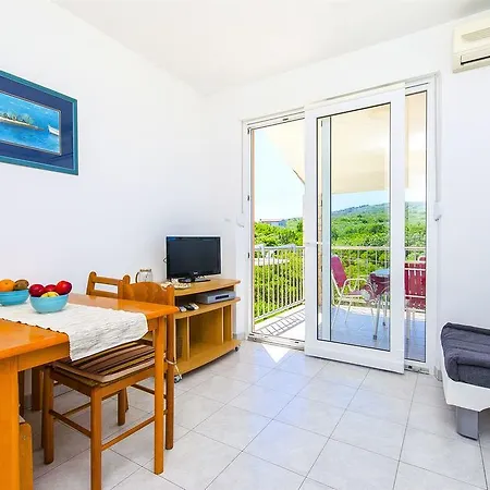 Kazimir Apartman Nečujam
