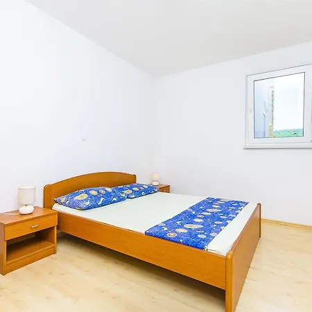 Kazimir Apartman Nečujam